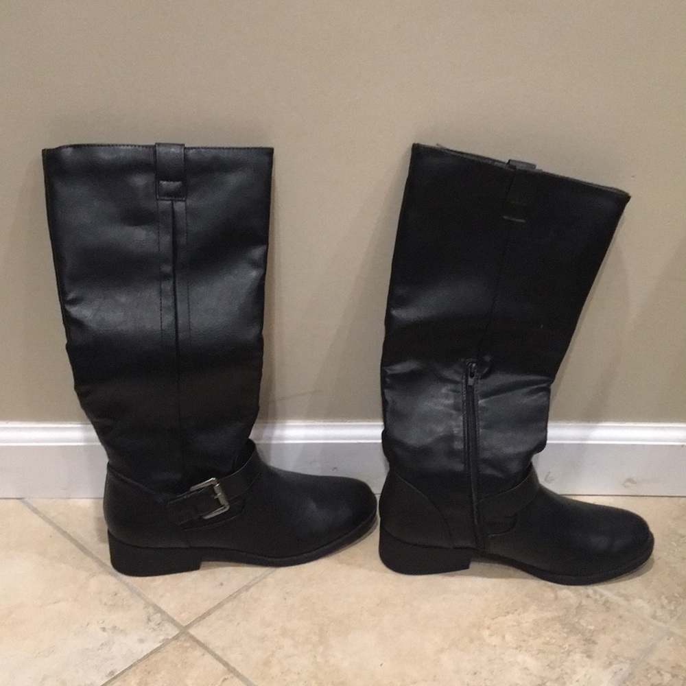 Tall black boots